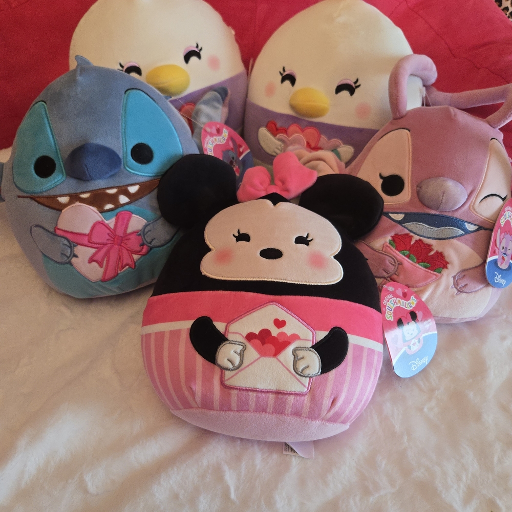 (2 for $35 and FREE Gift) with 10in Disney SQUISHMALLOW🐰 NWT